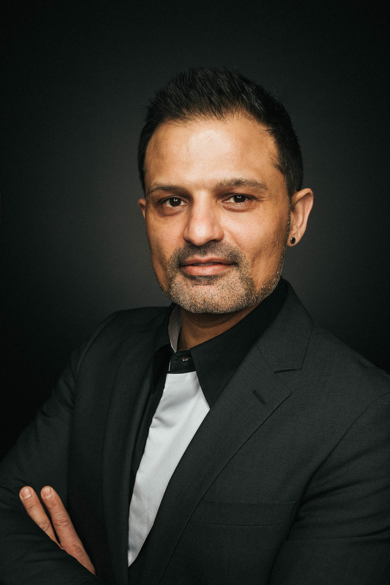 Export x3 Headshot  06169 Dez 01 2019 Headshots 2019  Miro Nicole Nadine 3